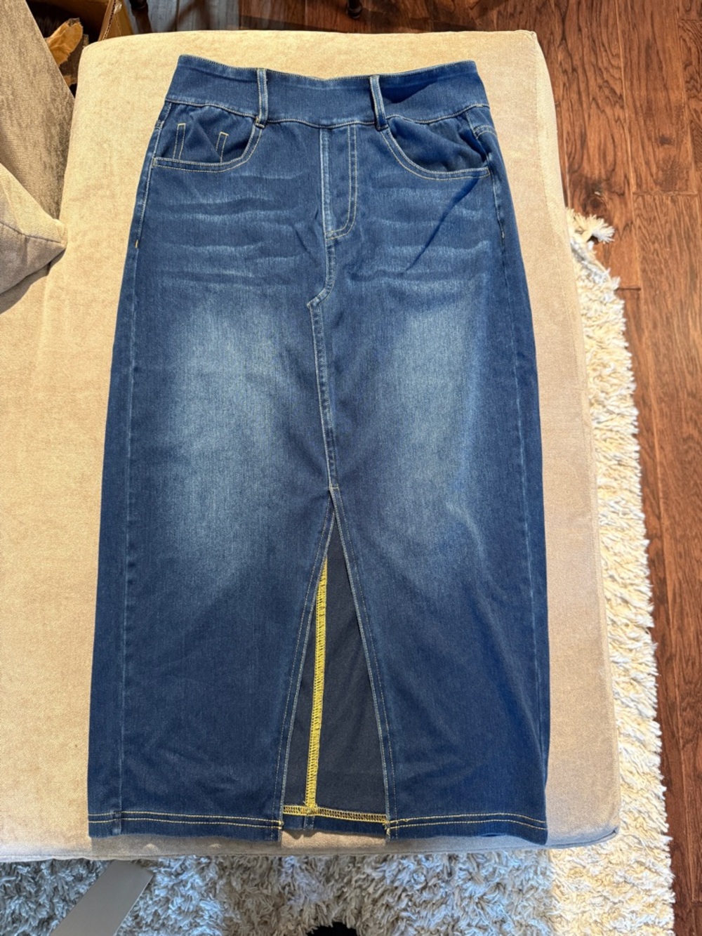 HALARA Dark Blue Denim Midi Skirt with Front Slit